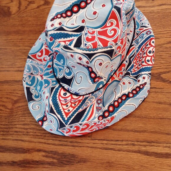 Vera Bradley Reversible Bucket Hat - Picture 2 of 5